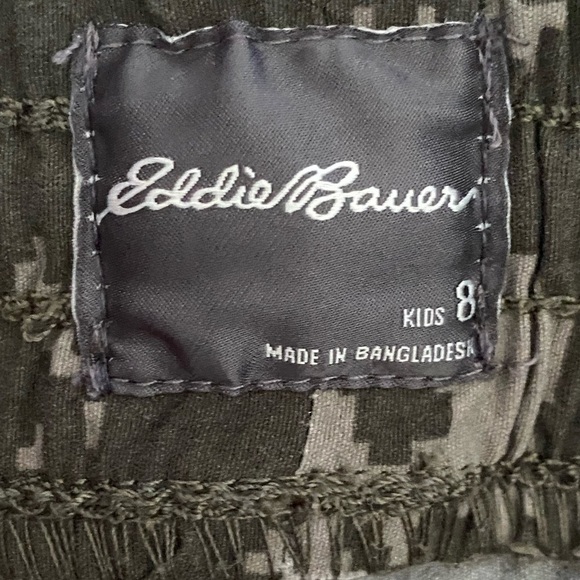 Eddie Bauer Shorts - Picture 3 of 5